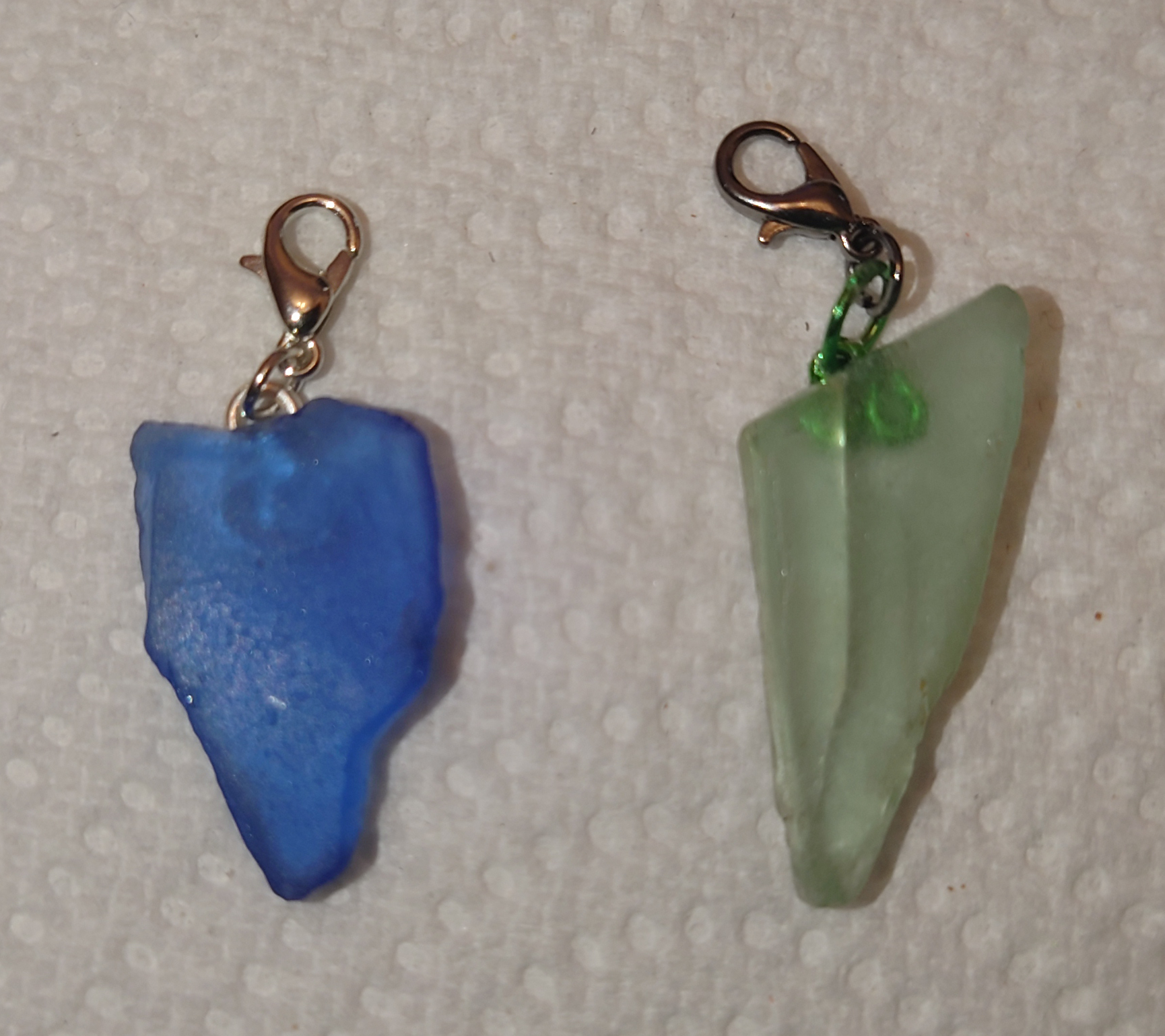 Small river glass charm - random photo