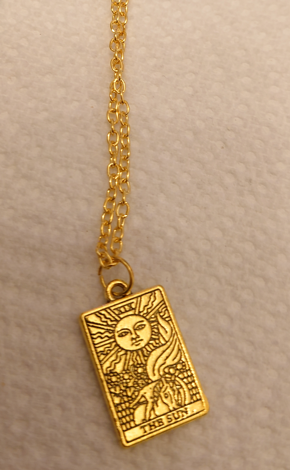 Tarot necklace - The Lovers - gold metal · Tarot necklace - The Sun - gold metal