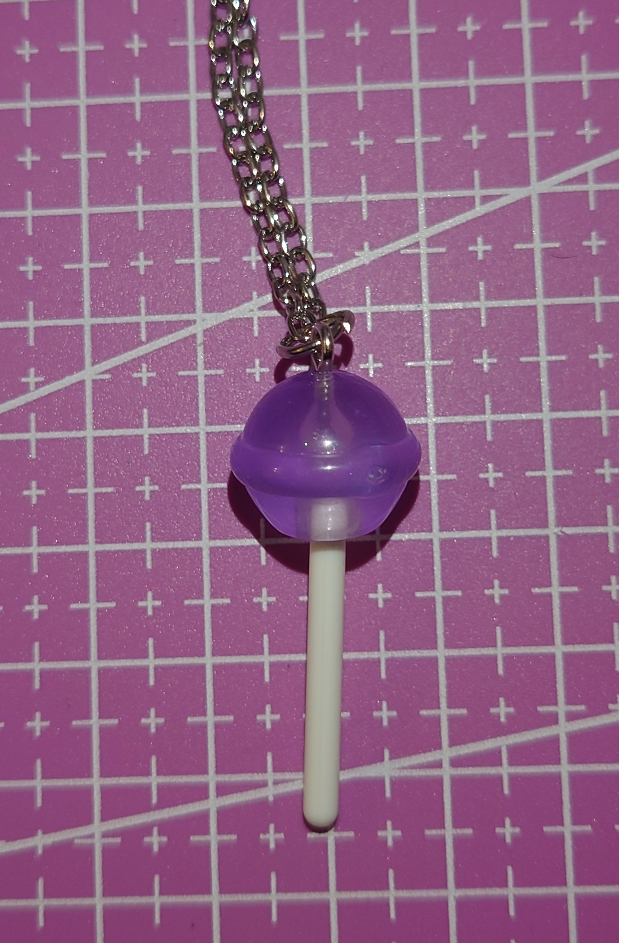Lolly necklace - green · Lolly necklace - purple